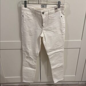 Abercrombie & Fitch White Ankle Cropped Jeans Distressed 2P